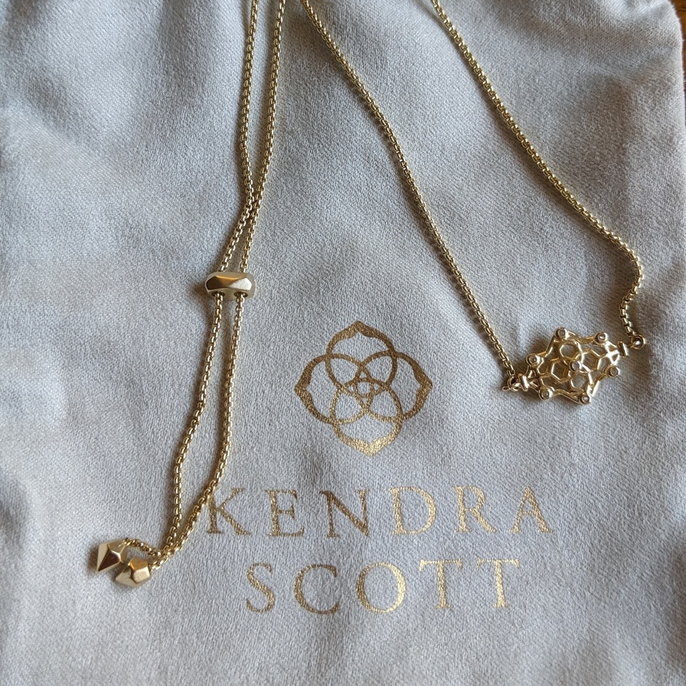 Kendra Scott delicate Riley Necklace in gold